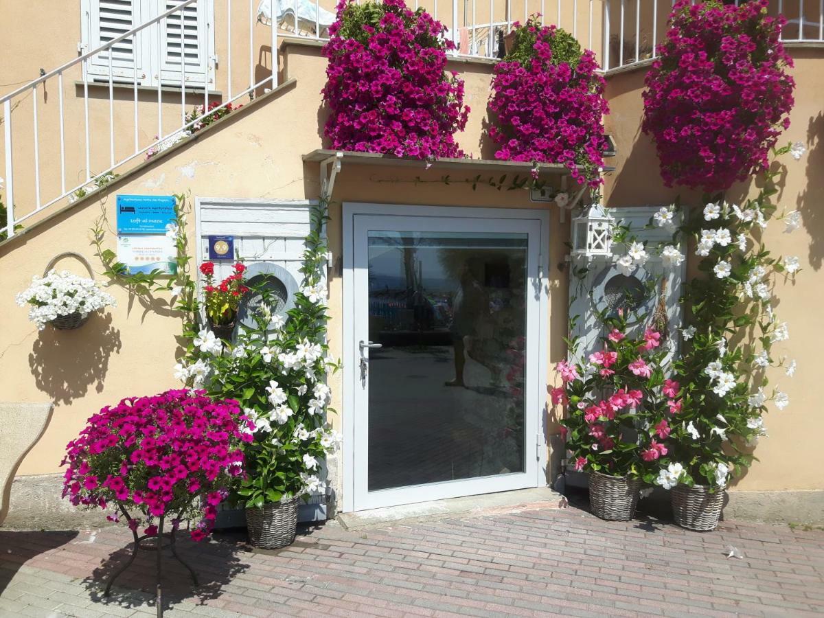 Loft Al Mare San Lorenzo al Mare Exterior foto